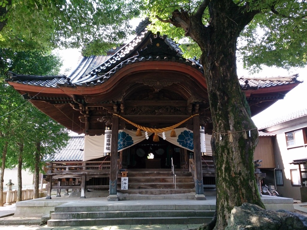 国造神社　正面
