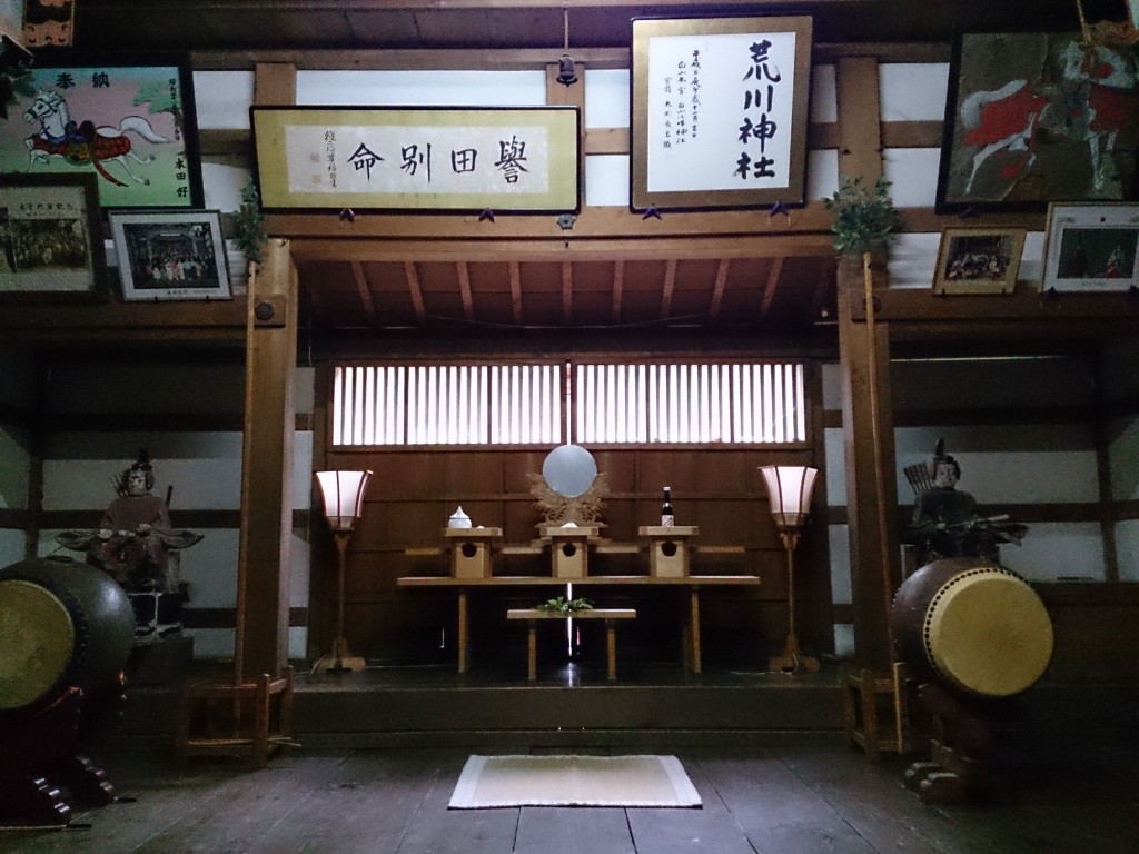 平成25年6月15日 荒川神社月次祭 拝殿内の様子