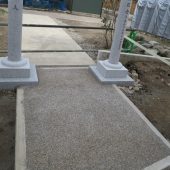 整備された参道（拝殿より北側を見て）
