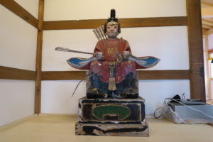 修復された随神様_左