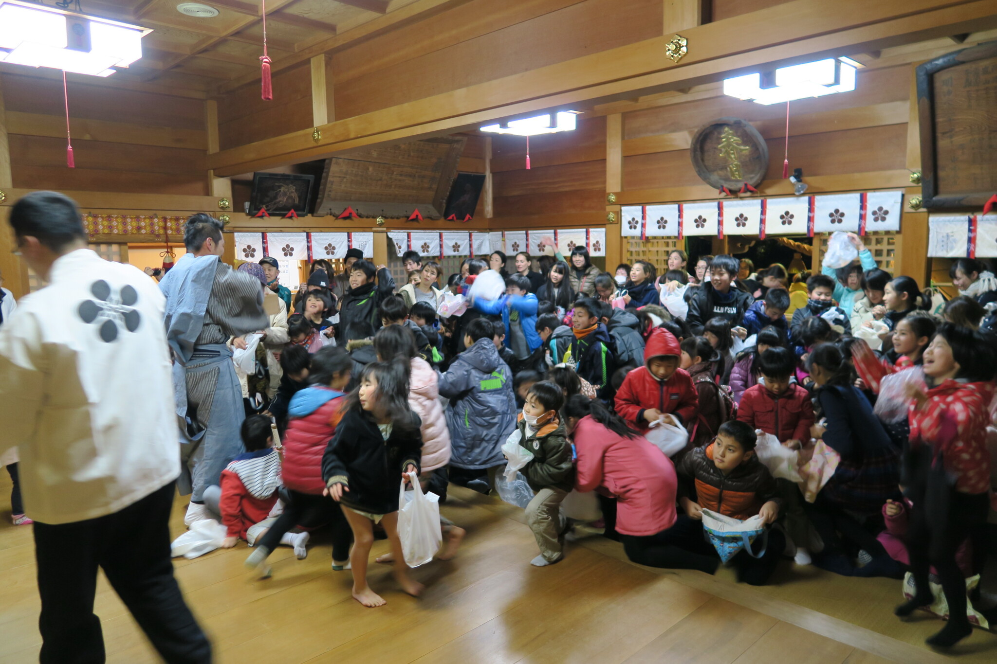 平成28年 節分豆まきの様子_01