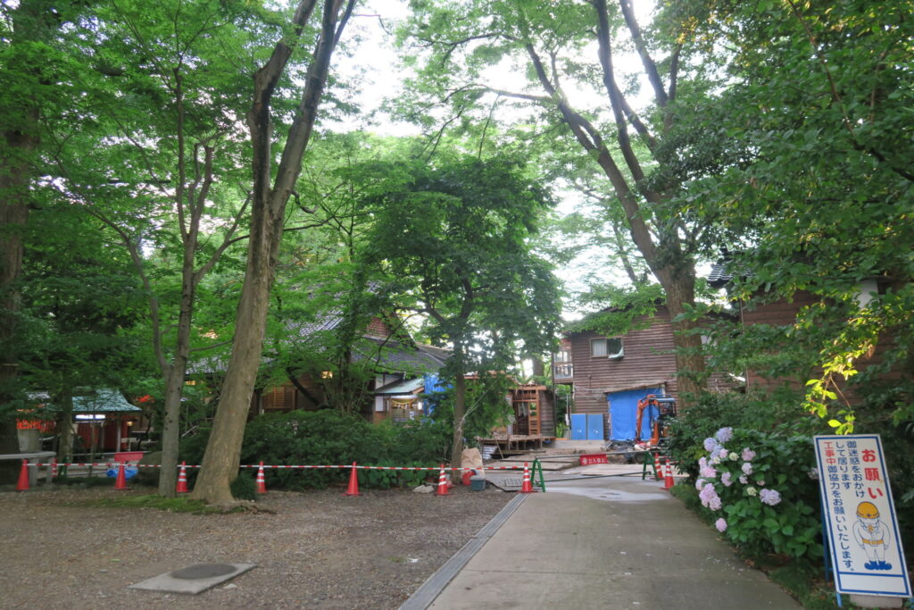社務所取り壊し写真_R060706_1